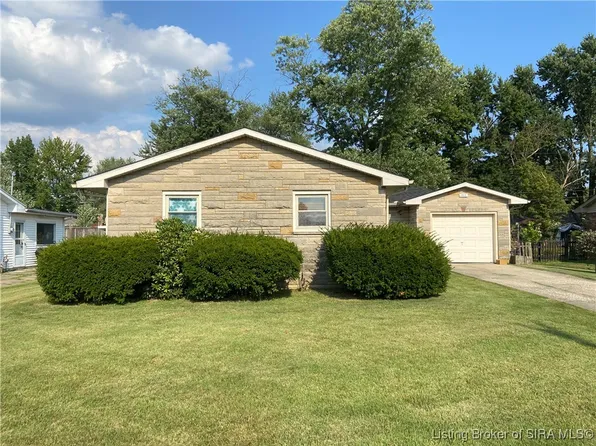 1912 Locust Street, Madison, IN 47250