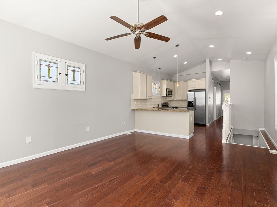1st image of 6201 Hancock Ave