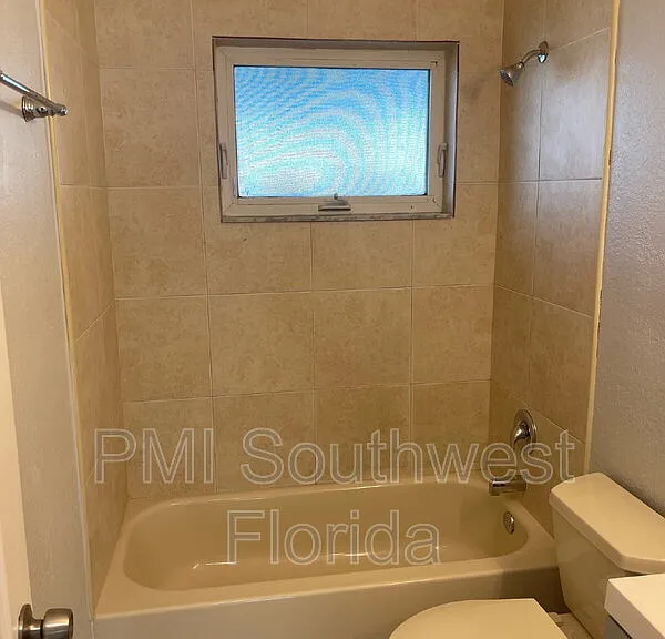 6367 Gateway Ave — Photo 21