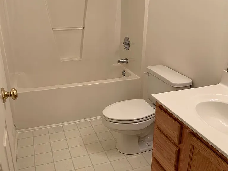 134 Springwood Ln — Photo 12