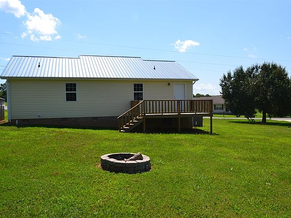 3rd image of 333 Miriah Dr