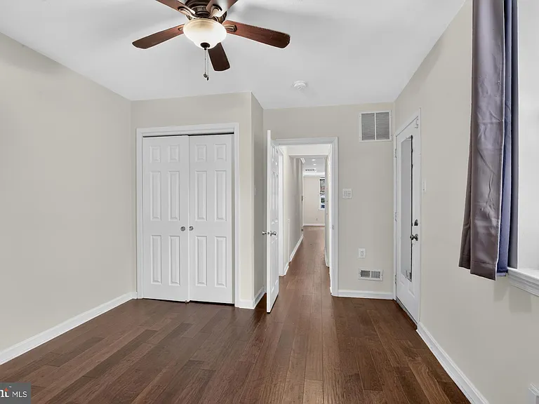 4435 Sansom St #1 — Photo 12