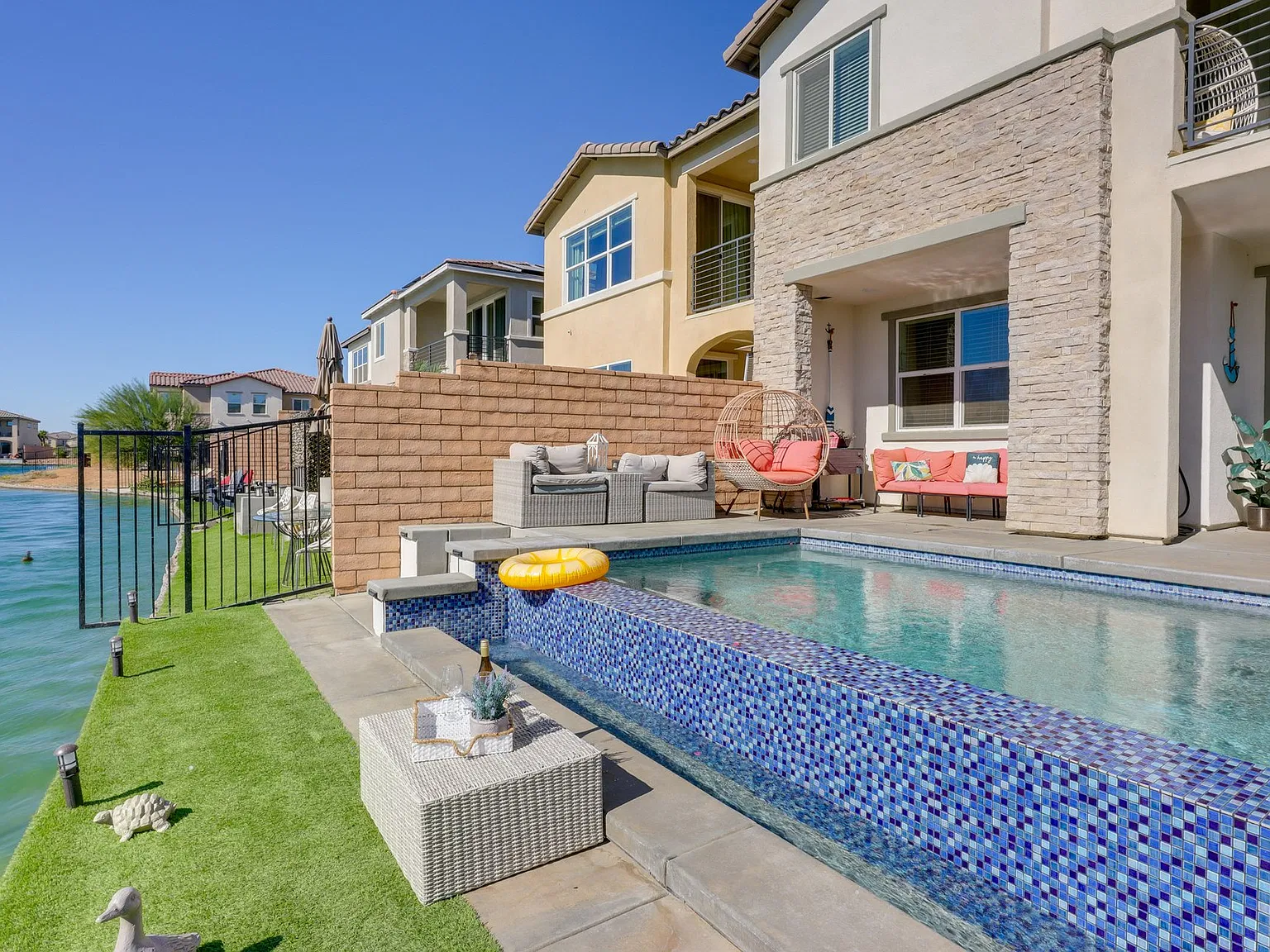 4 bed, 4.5 bath, 2697 sqft, $6,785 — Photo 1