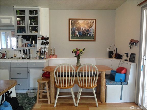 5th image of 105 Sherwood Ct