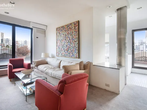 940 Park Avenue image 16 of 23