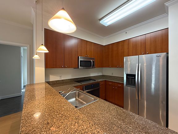 5th image of 246 2nd St APT 503