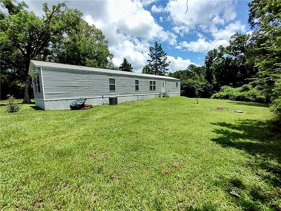 3rd image of 144 Lou Ivy Rd