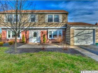 24 Ambler Ln, Aberdeen, NJ 07747