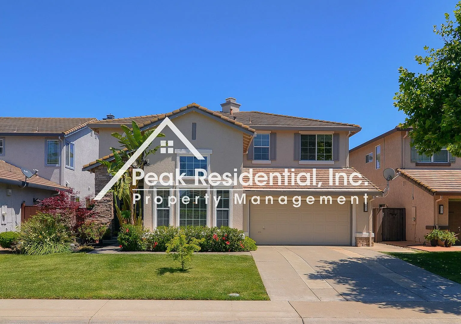 Spacious 5bd/3.5 ba Elk Grove Home! — Photo 1