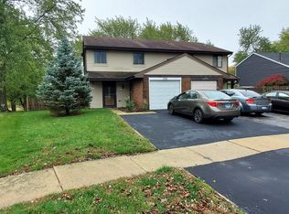 1721 Whitney Dr #1721, Hanover Park, IL 60133