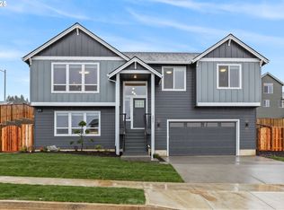 2857 NE Justus Ave, Estacada, OR 97023