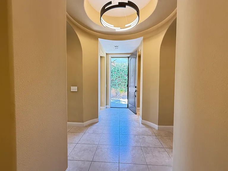 43305 Arizona St — Photo 3