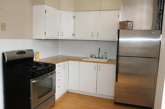 1st image of 4955 N Seeley Ave #3S