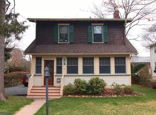 13 Chestnut St, Caldwell, NJ 07006