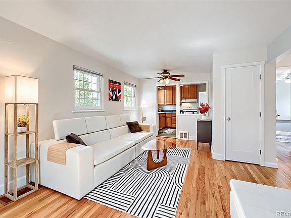 3rd image of 508 S Canosa Court