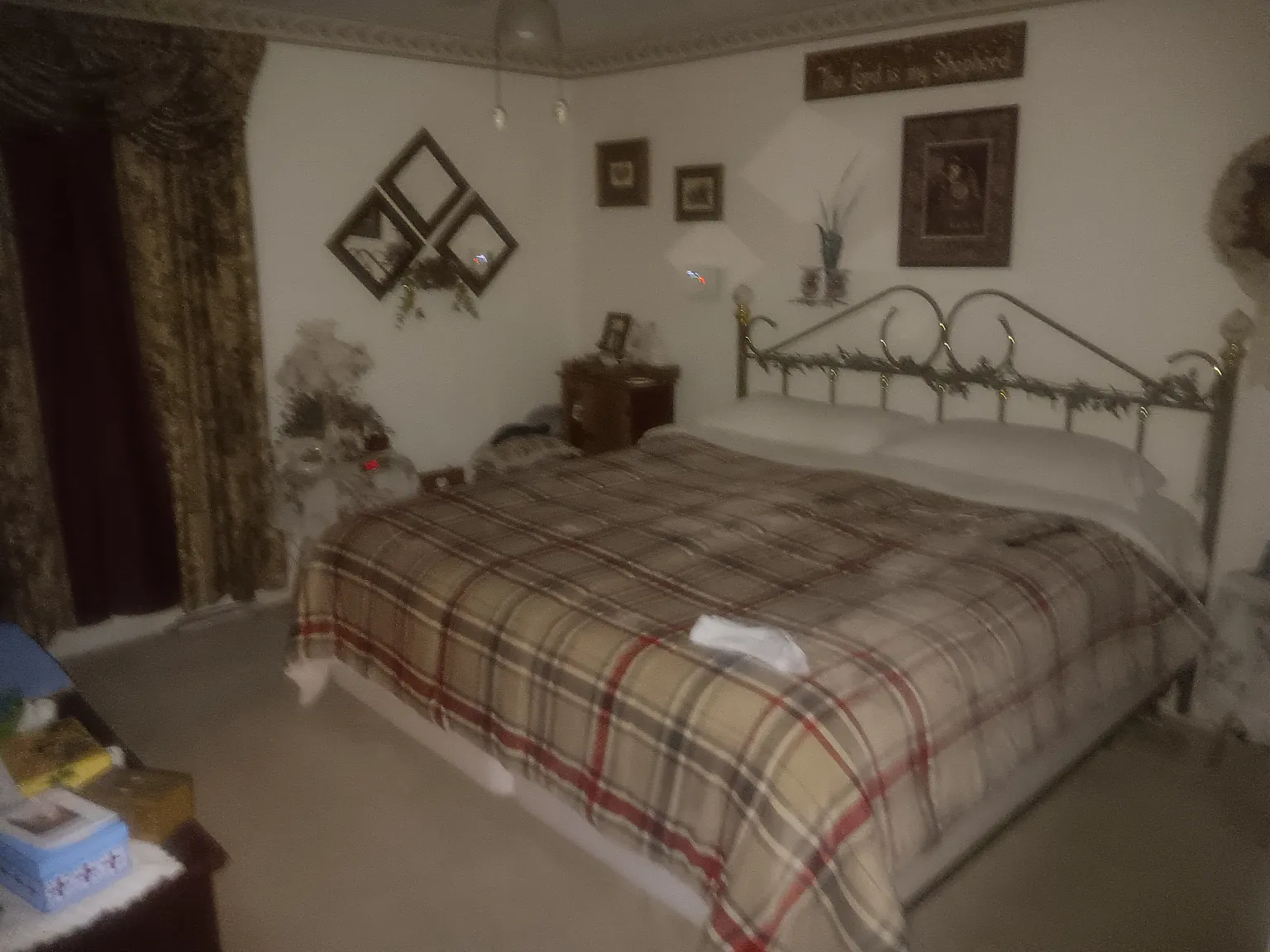3 bed, 1.5 bath, 1400 sqft, $2,200 — Photo 4