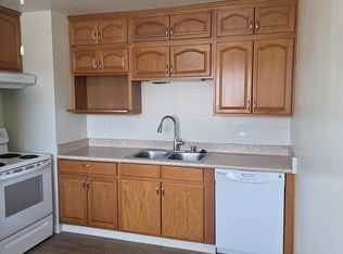 1277 Yulupa Ave #13, Santa Rosa, CA 95405