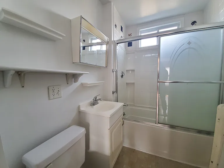 31 Lyman Ave #1 — Photo 15