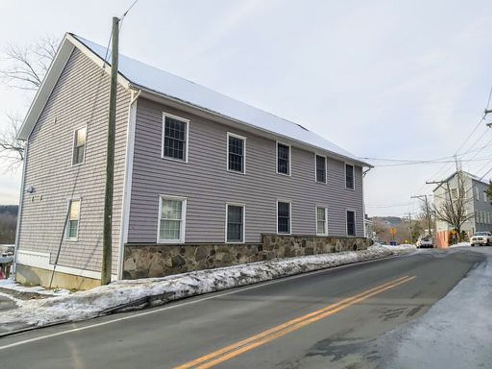 1st image of 127 Railroad St #133