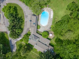 100 Valley Rd, Mansfield Twp, NJ 07863