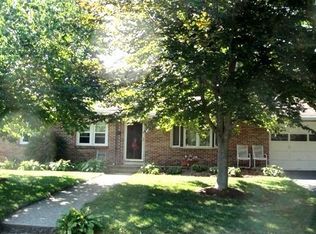 23 Barolay Dr, North Kingstown, RI 02852