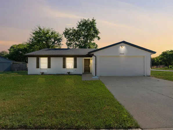 3900 Arnold Dr, Fort Worth, TX 76140