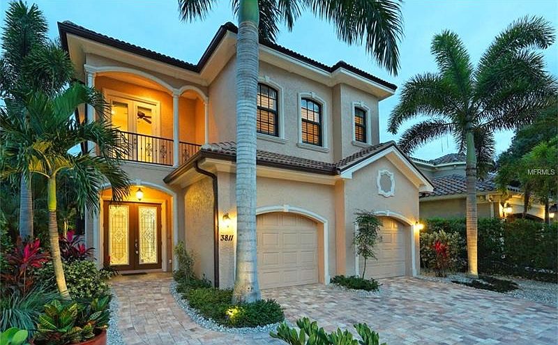 1st image of 3811 Camino Real