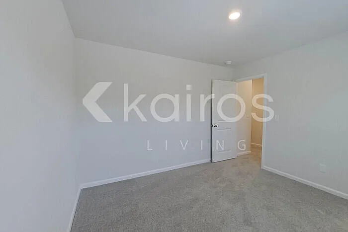 47 Springdale Rd — Photo 22