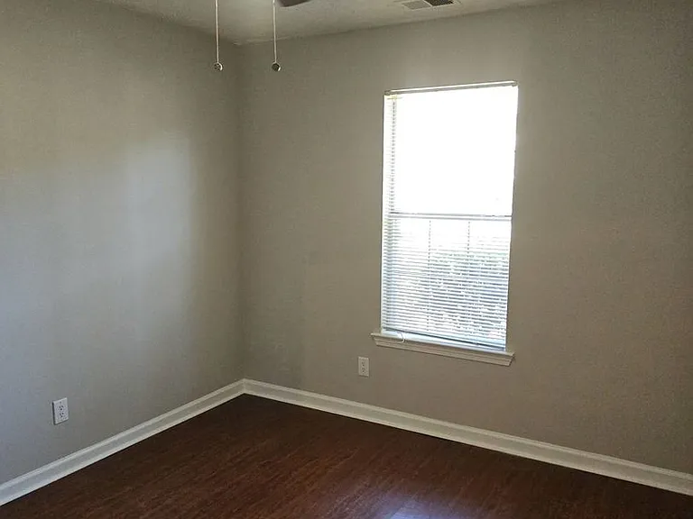 12205 Cypress Way — Photo 27