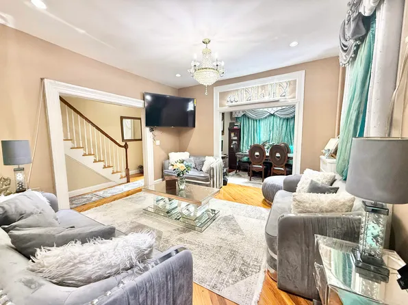 68 Brinkerhoff Street image 5 of 41