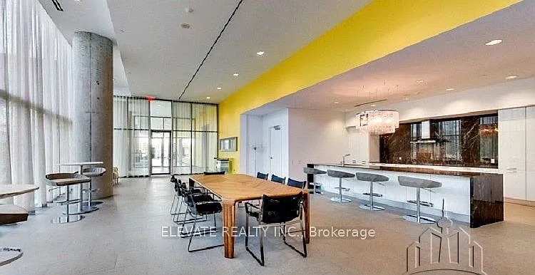 103 The Queensway #1110 — Photo 18