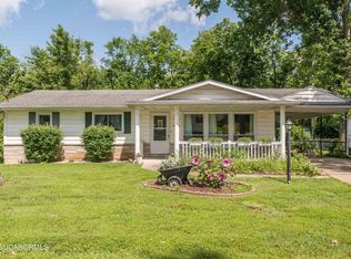 1421 Debra Ave, Jefferson City, MO 65109