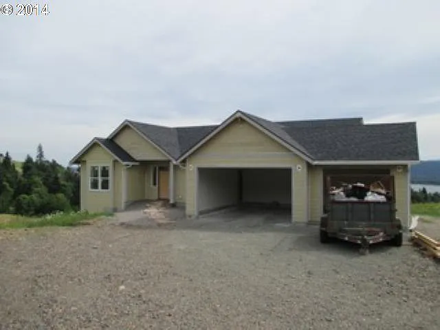 200 Falcon Rd photo 1