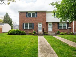270 Wimbledon Ct, West Seneca, NY 14224