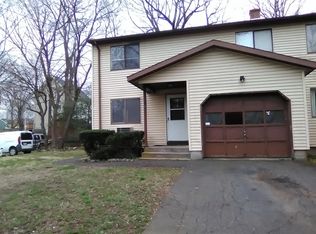 36 Kiki Dr #A, Meriden, CT 06451