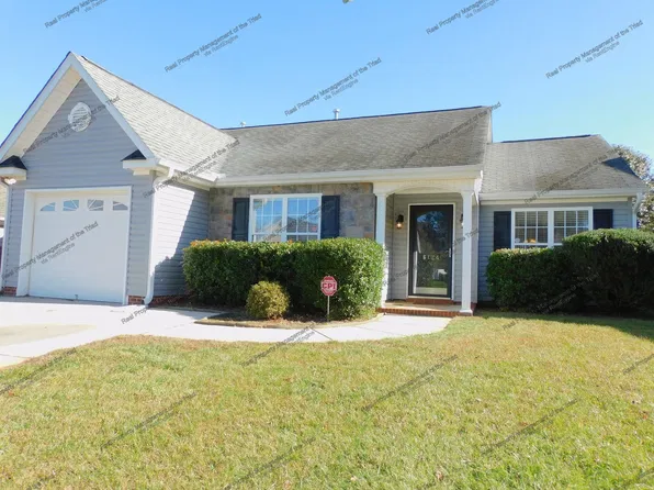 6124 Trotting Pl, Greensboro, NC 27405