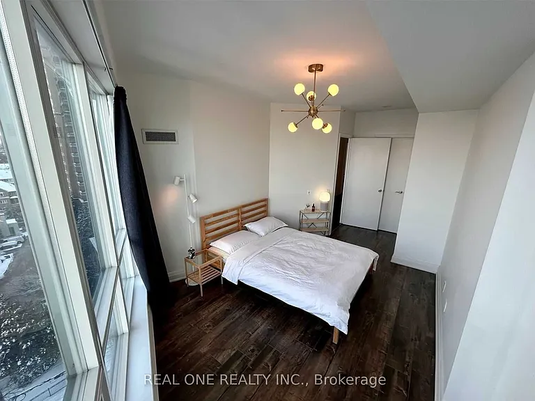 60 Byng Ave #910 — Photo 12