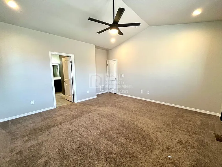 12767 Scenic Walk Dr — Photo 34