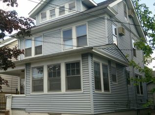 13 Momm Ct, Irvington, NJ 07111