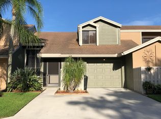 22454 Cypress Wood Ln, Boca Raton, FL 33428