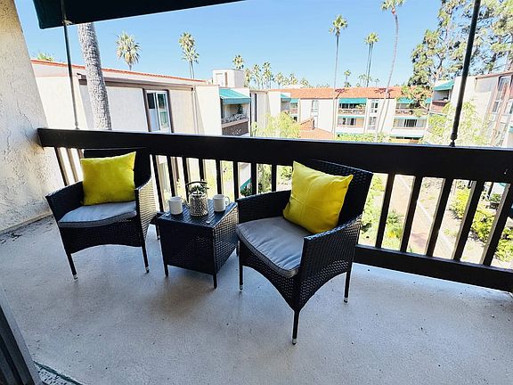 3rd image of 6455 La Jolla Blvd Unit 349