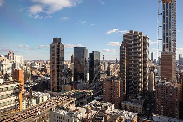 Rented by Douglas Elliman | media 11