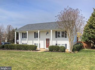 51 Little Whim Rd, Fredericksburg, VA 22405