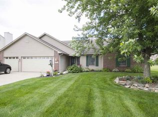 10611 Unita Dr, Fort Wayne, IN 46804