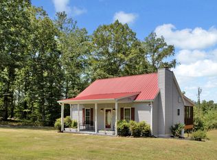 123 Lower Roans Creek Rd, Linden, TN 37096