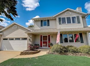 753 Leeward Ln, Oregon, WI 53575