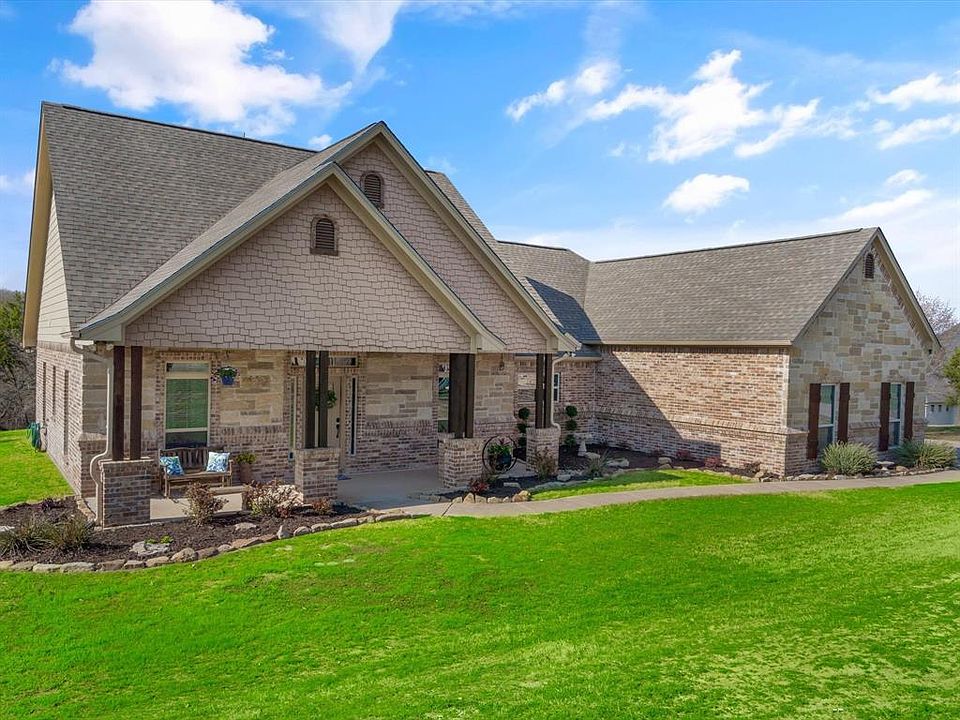 1st image of 119 Harvestwood Ln