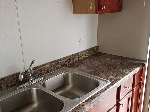 3rd image of 507 Love Dr APT 3A