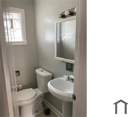 9040 S Dauphin Ave #D — Photo 8