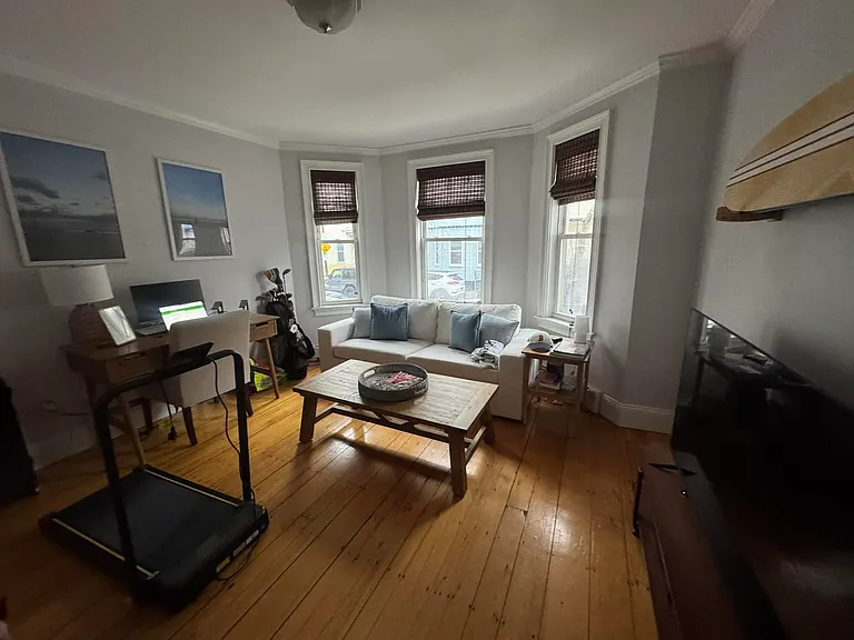 180 L St #2 — Photo 7